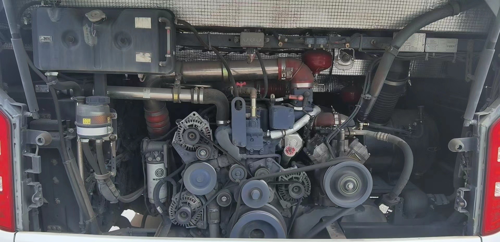 2019 Year 48 Seats Used Yutong Bus Zk6119 For Tourism Euro V Emissions