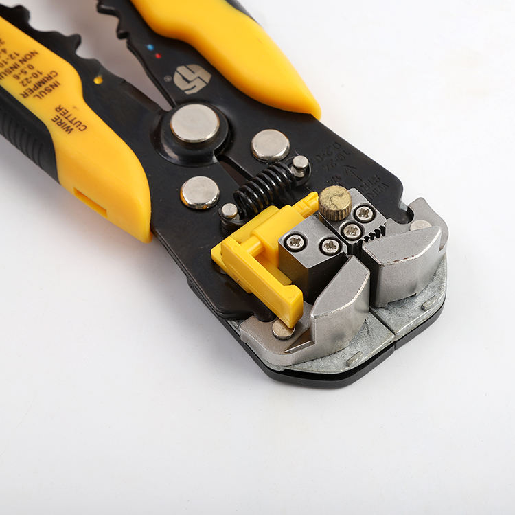 Multifunction Network Crimping Tool Insulation Layer Wire Cable Stripper