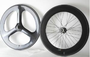 China 2014 cheap700c 3k/UD glossy front 3-spokes&amp;88rear carbon clincher wheelsets for track bike factory