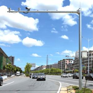 China F Shape Cantilever Traffic Camera Signal Light Pole 8m Height factory