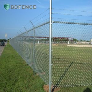 China Cheap Galvanized Diamond Wire Netting Pvc Chain Link Fence for Seaside Fence on sale