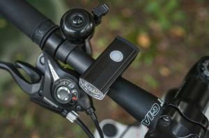 China Rechargeable Road Bike Front Light Mount Bump Resistant 60lm factory