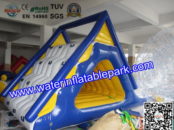Amazing Blowing Up Inflatable Water Games , Party Inflatable Amusement Park
