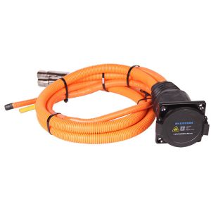 China Length 2000mm Custom Wire Harness Cable With DC Charging Socket factory