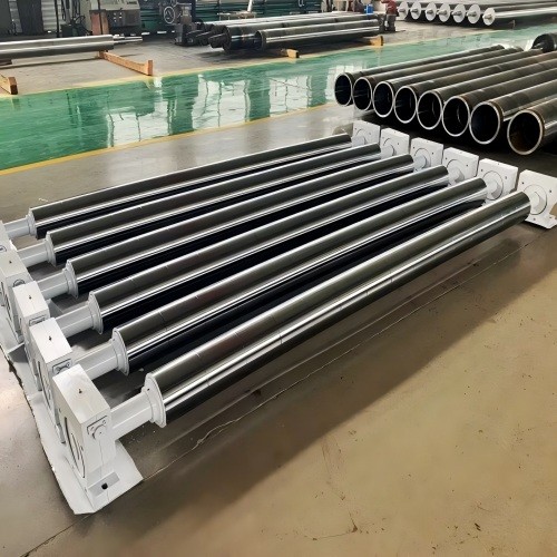 China Rubber Expander Roller 13000mm Banana Roller For Converting Machine factory