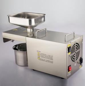 China Screw Household Oil Press Machine , Home Cold Press Oil Extractor Physical Squeezing factory