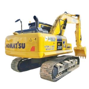 China 2022 Used Komatsu PC200-8MO Excavator with 20 Ton Operating Weight and 1 M³ Bucket Capacity on sale