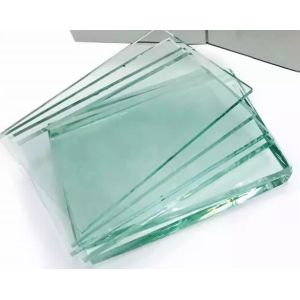 Qualified/High Transparency Clear Glass with Application to Building/Furniture