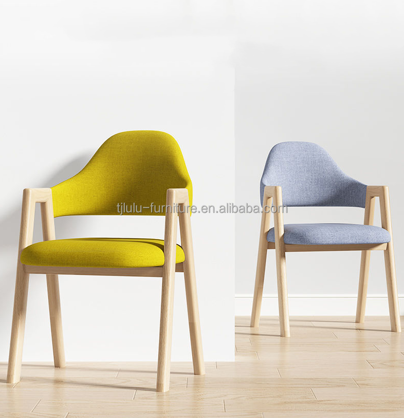 PU Leather/Fabric Cover Wooden Dining Chair for Hotel Coffee Living Room Furniture in Modern Design