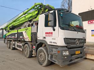 China 2019 56m Concrete Pump Truck with 4 Boom Sections in Original Condition factory
