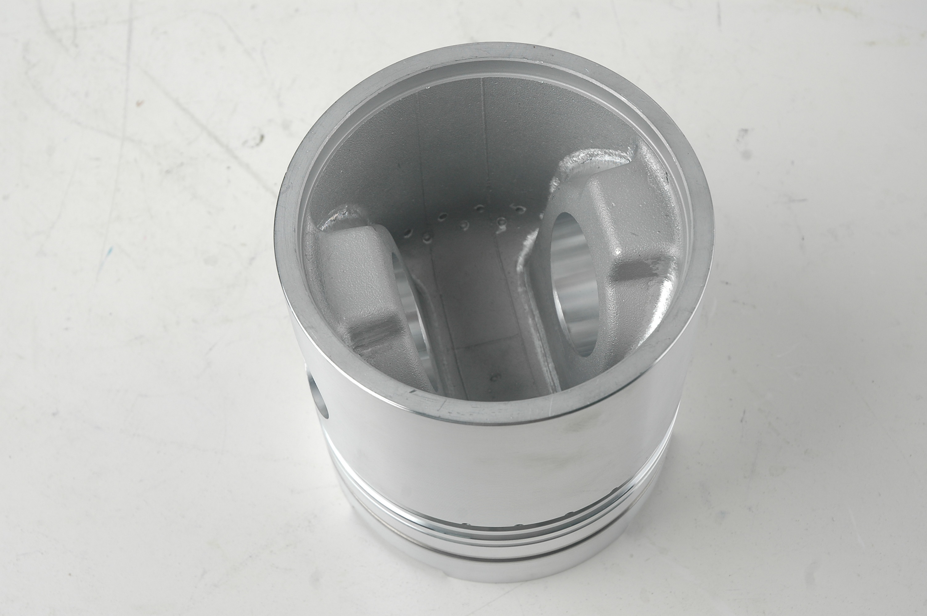 NT855 Diesel Engine Parts Standard OEM Generator Cylinder Piston 3051555