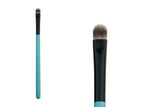 China Soft Green Eyeshadow Blending Brush Pro Makeup Brushes With Wooden Handle factory