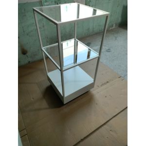 Multi Functional Glass Display Shelf With Wheels Open Style For Indoor Settings