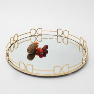 China Round Metal Decorative Mirror Serving Display For Wedding Decor factory