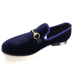China Embroidery Handmade Blue Suede Loafers , Red Bottom Flat Mens Suede Leather Loafers factory