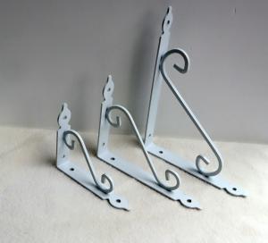 China S Shaped 2.5mm 3.0mm Kitchen Corner Shelf Bracket factory
