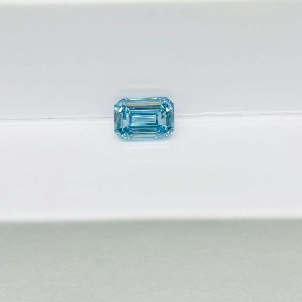 10 Mohs Synthetic Blue Emerald Shaped Diamonds Fancy Color Grade