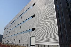 China EN Standard Q355 Light Steel Structure Workshop With Corrugated Steel Sheet Roof factory