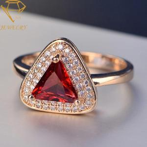 China Diamond Engagement Women 18k Personalized Silver Ring factory