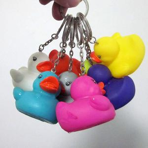 China Custom vinyl colorful duck keyring, mini colorful pvc ducks keychain with green materials shenzhen factory factory