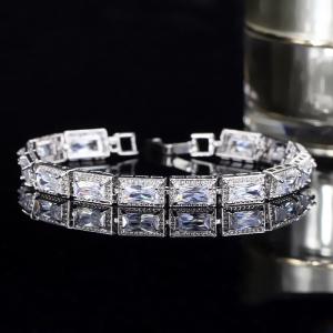 China Women's Zircon rhinestone Bracelet high quality classic geometric nail design can open fashion accessories factory