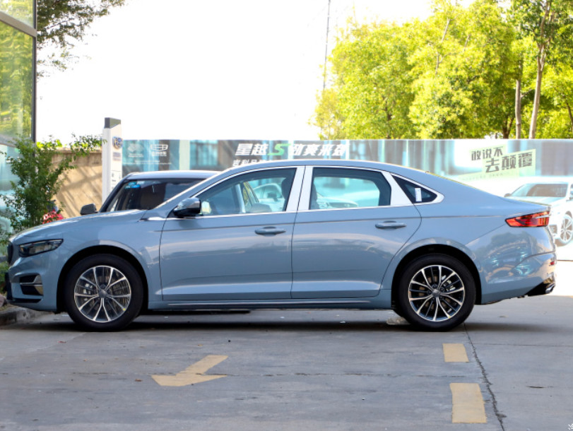 Geely Preface 2023 2.0TD Haohua Version 2.0T 190HP L4 4 Door 5 seats Saloon Car
