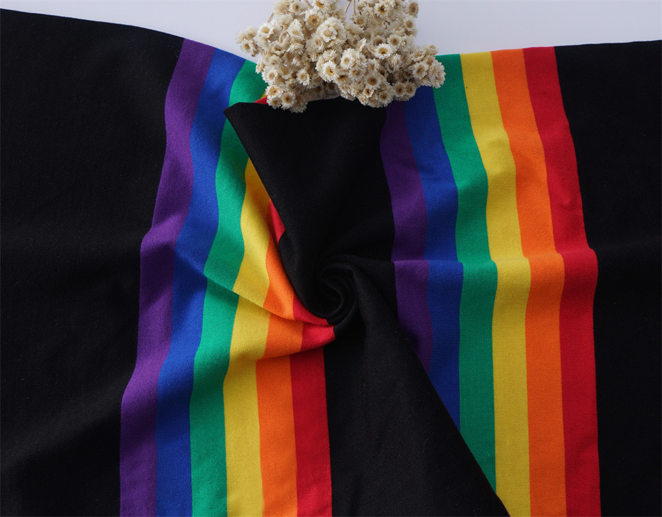 Comfortable And Stylish Natural Skin-Friendly Striped Material Fabric For T-Shirt