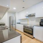 Modern Melamine Finish Mini Kitchen Cupboard Island White Kitchen Cabinet For