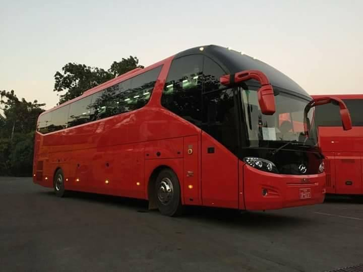 end Diesel Power Buses 51 Seats Passenger Autbus by Higer with YC6A260-20 Engine Model