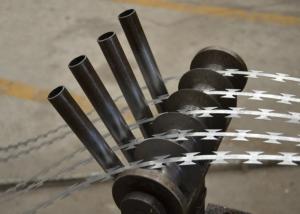 China Concertina Razor Wire Creates Security Barrier To Protect Property factory