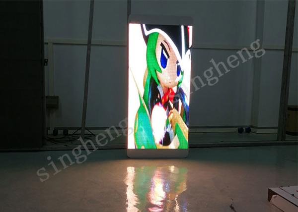 Remote Control Outdoor Pole LED Display 5mm Pixel Pitch Color Changes Arbitraril