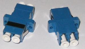 China LC/Upc Sm Fiber Optic Adapter factory