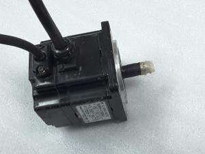 China NEW ORIGINAL 5.4A 750W Servo Motor Industrial Yaskawa Servo Motor SGMPH-01BBA21 on sale