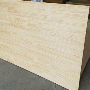 China 1220x2440mm Solid Wood Project Panels Wood Pine Wall Panel E0/E1 Glue factory