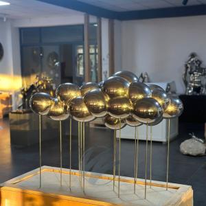 China Stainless Steel Modern Mirror-finished Abstract Cloud Shaped Sculpture factory