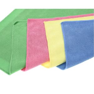 China 30x40cm Microfiber Cleanroom Wipes for Industrial Use factory