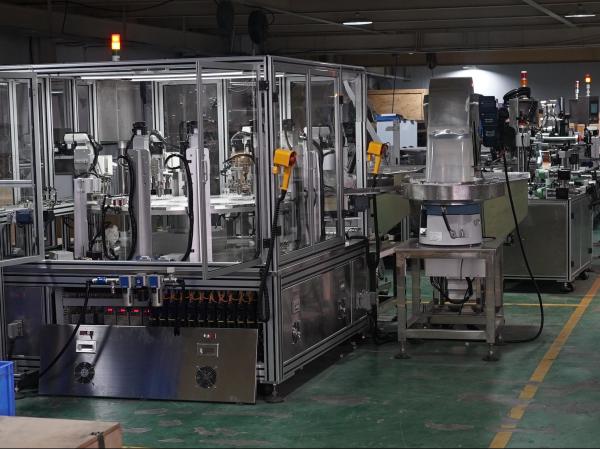 Desiccant cap filling machine carousel operation, configuration can be
