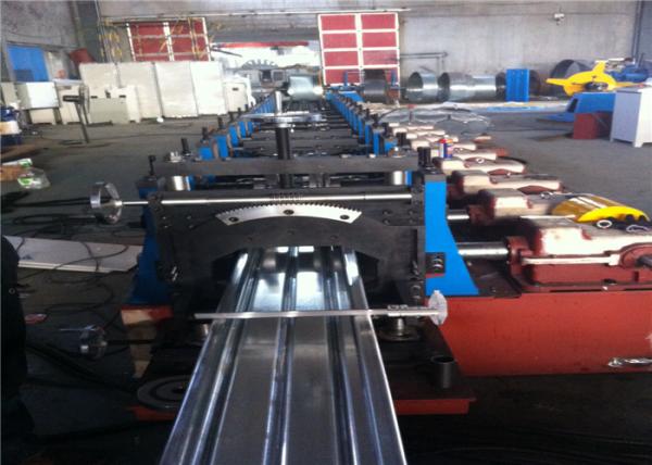 Parking Management Metal Roll Forming Machine 220v GCR15 Roller For Car Safety