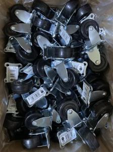 China 4-5kg Industrial Light Duty Rubber Caster With Zinc Plated Finish And Threaded Stem factory
