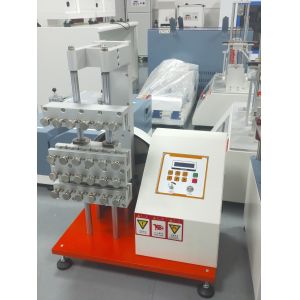 ISO 132 ISO 133 Fatigue Cracking Tester Flexing Cracking And Crack Growing Test