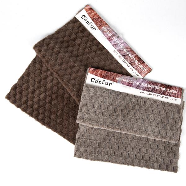 Cozy Knitted 100% Polyester Brushed Artificial Fur Fabric for Ladies Coat Width