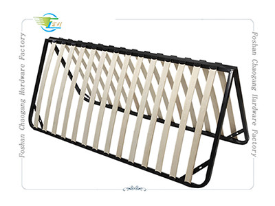 China Folded Metal Slatted Bed Base Frame For King Size / Queen Size Mattrress factory
