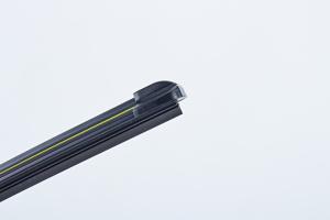 China Sleek Design 18 Inch Universal Windscreen Wipers Black Certified Universal Wiper Blade factory
