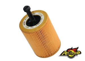 China Skoda Fabia Octavia Octavia Car Oil Filters 071 115 562 C / 070 115 562 / 70115562 / 071 115 562 A / 071 115 562 factory