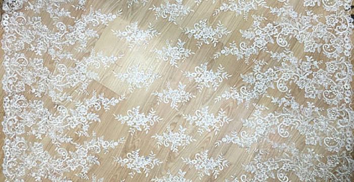 Delicate Ivory Corded Lace Fabric , Floral White Embroidered Tulle Fabric For Wedding Dress