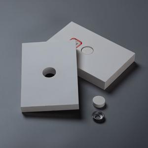 China 95% Alumina Content Alumina Ceramic Plates With Fracture Toughness MPam 1/2 3.9 factory