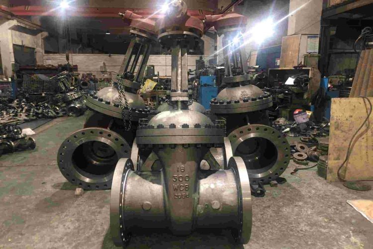 Pressure Gauge OEM 3 Way Plug Valve , SS304 Boiler Steam Valve