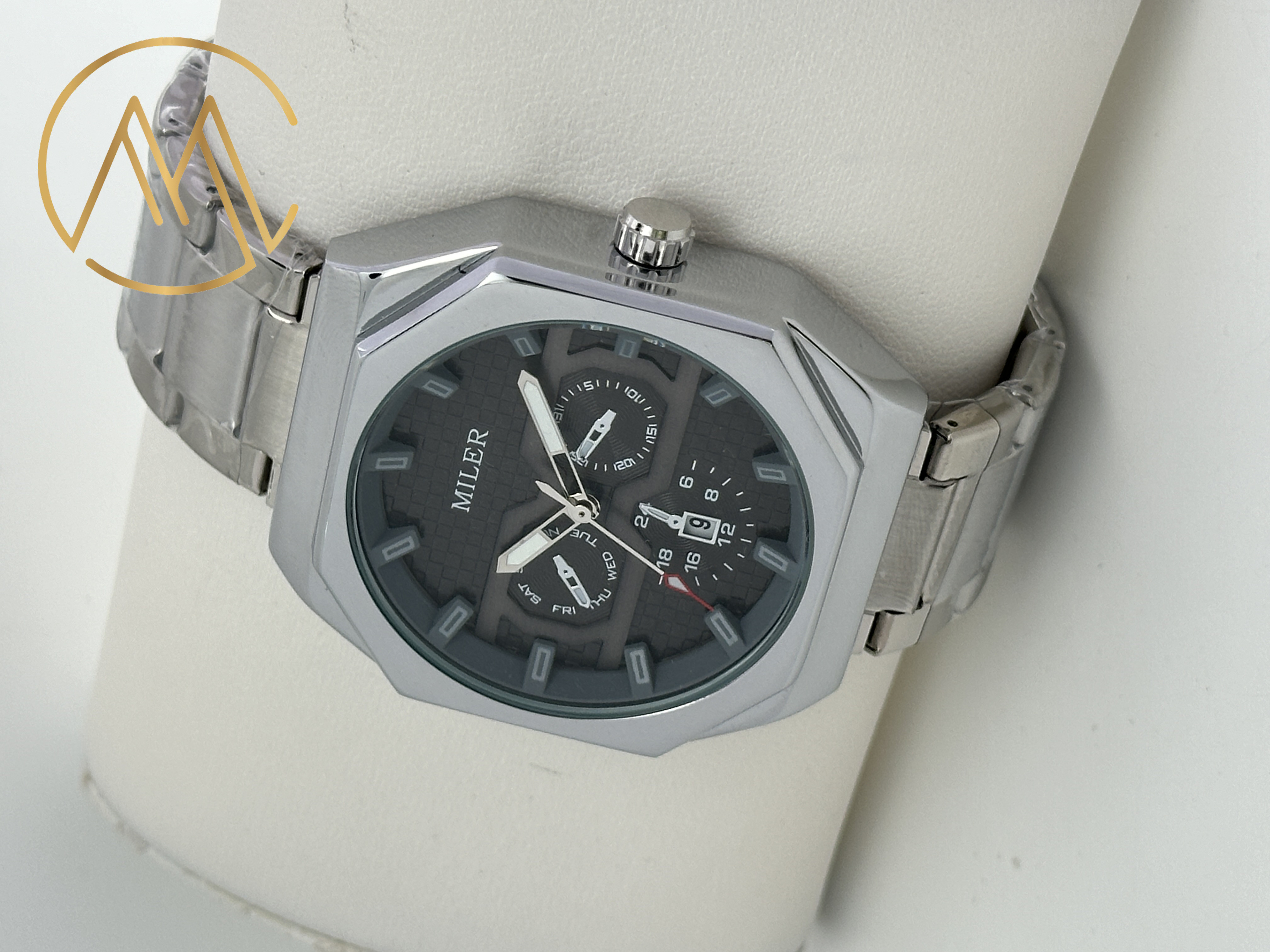 New Design Watch Classic Luxury Minimalistic Stainless Steel Hand Wrist Quartz Watch