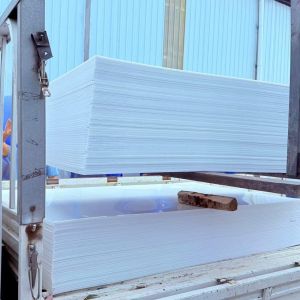 Weatherproof White PPS Hard Plastic Panels Sheets 4x8 Customized