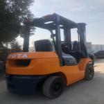 Diesel Tuel Toyota Used Forklift 3 Ton 3 Mast With Side Shift